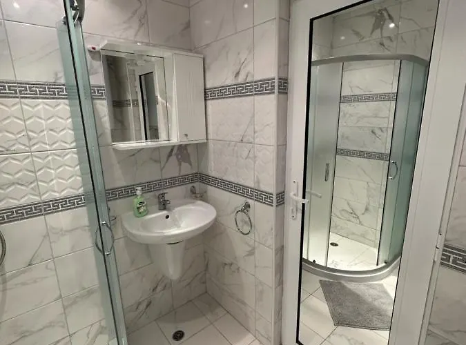 Sunny And Cosy In Admiral Plaza Appartement