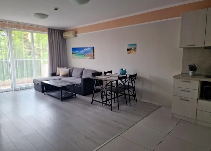 Appartement Sunny And Cosy In Admiral Plaza