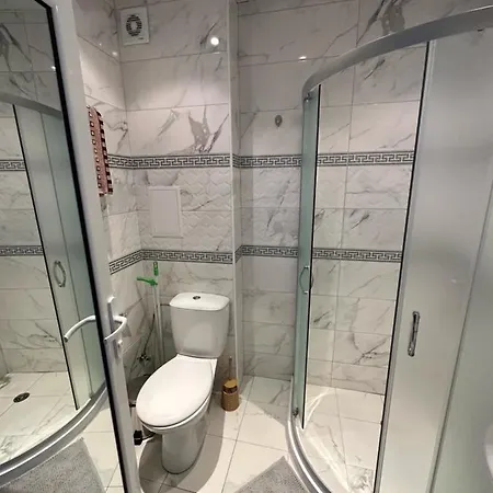 Apartment Sunny And Cosy In Admiral Plaza *